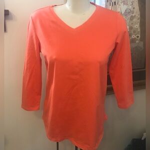 NWT - Weatherproof Vintage Orange V-Neck - Size Medium